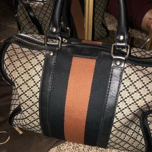 ******SOLD*****Gucci Boston